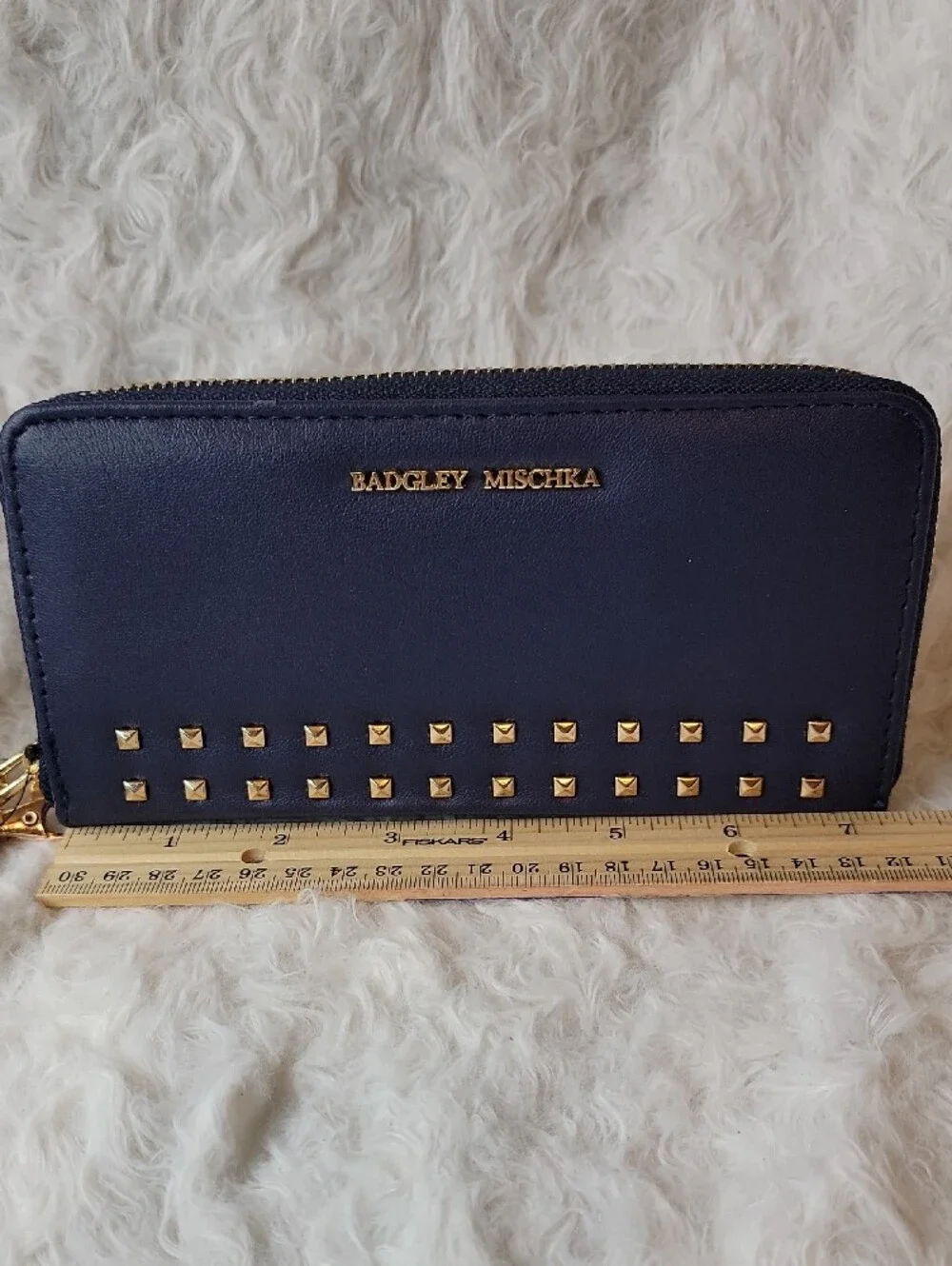 NWT Badgley Mischka Navy Studded Wristlet With Separate Phone Compartment